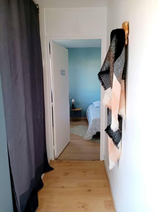 Appartamento Le Cosy Plein Centre Avec Terrasse Meximieux Esterno foto